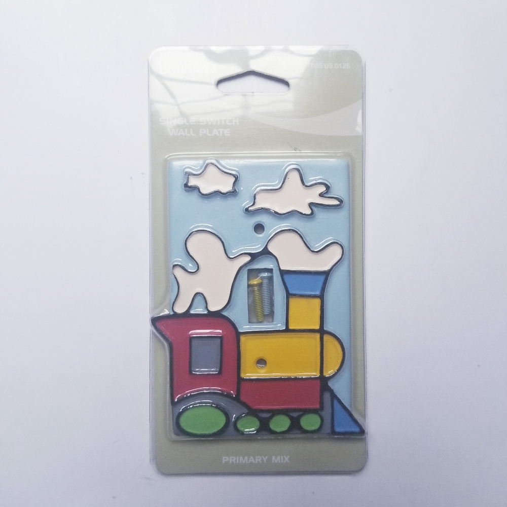Brainerd Single Switch Wall Plate